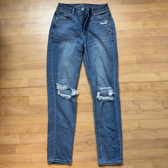 94% Cotton American Eagle Outfitters Blue Denim Mom Jeans - Picture 1 of 7